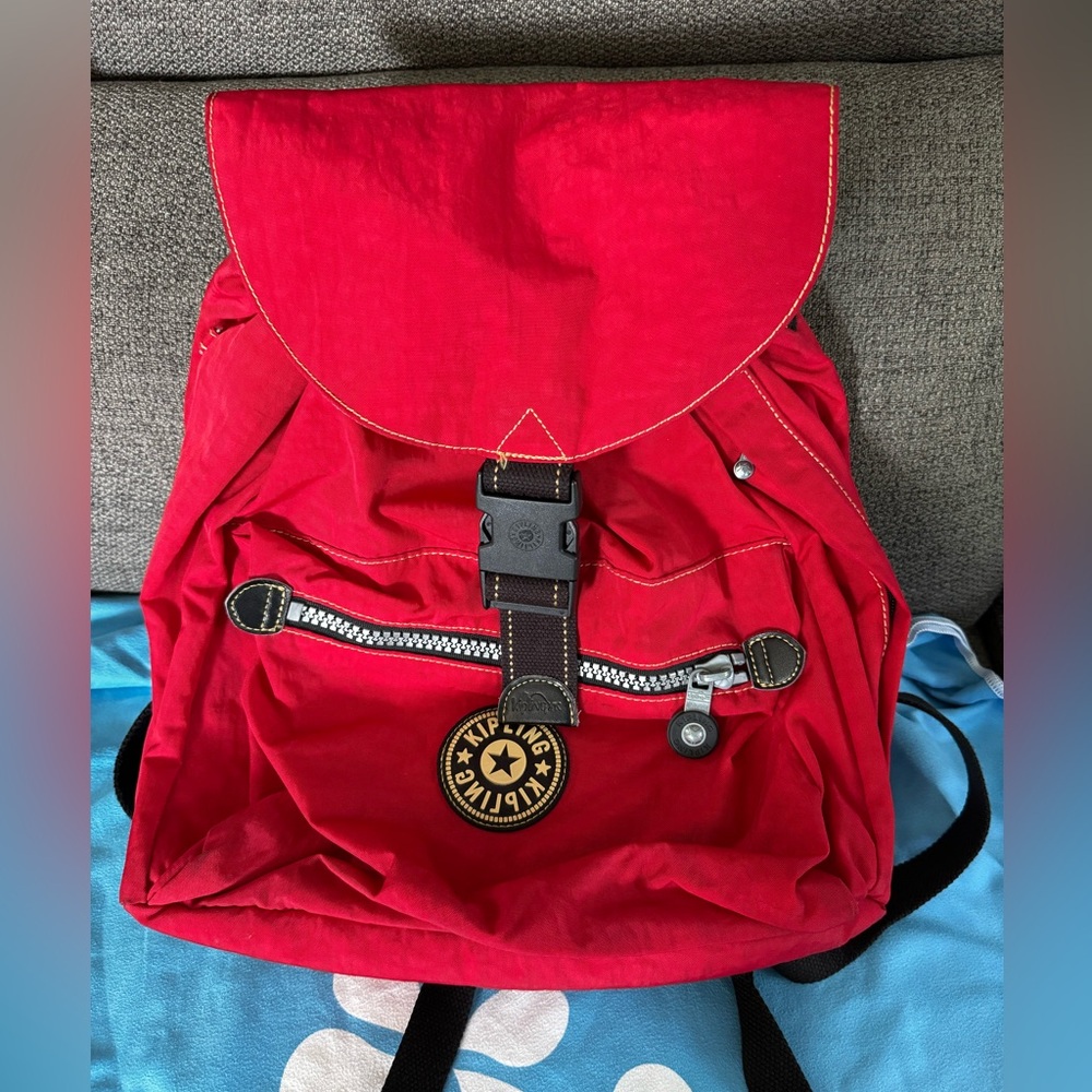 Red Kipling Drawstring Backpack - image 1